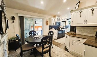 12116 SW County Rd 769 105, Lake Suzy, FL 34269