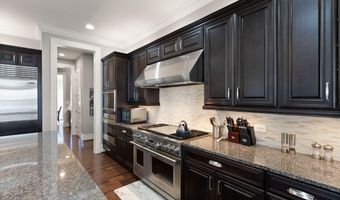 41062 LYNDALE WOODS Dr, Aldie, VA 20105