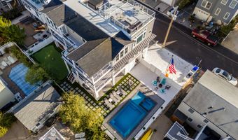 18 Mea Ln, Beach Haven, NJ 08008