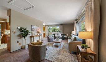 7209 Secrest Ct, Arvada, CO 80007