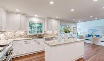 43968 BIDWELL Ct, Ashburn, VA 20147