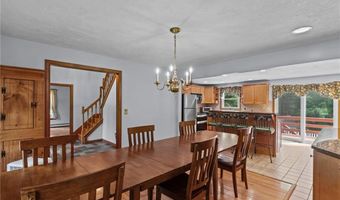 394 Maureen Cir, Burrillville, RI 02839