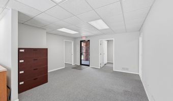 1287 Worthington Woods Blvd, Columbus, OH 43085