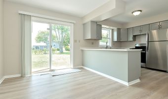 522 North Ave, Antioch, IL 60002