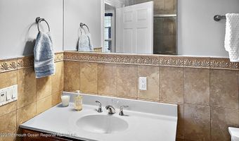 1719 Main St 201, Belmar, NJ 07719