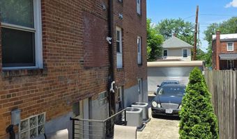 4106 GAULT Pl NE 5, Washington, DC 20019