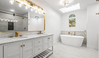 31 STONE MOUNTAIN Ln, Marlton, NJ 08053