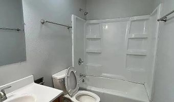 602 SE Grant St 1, Ankeny, IA 50021