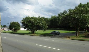 141 Hinkle St, Americus, GA 31709