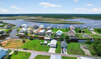 4031 Bank St, Bay St. Louis, MS 39520