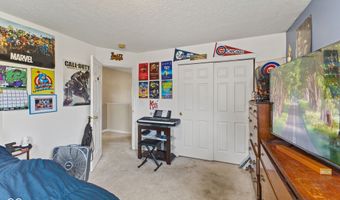 2845 Sleeping Ridge Way, Indianapolis, IN 46217