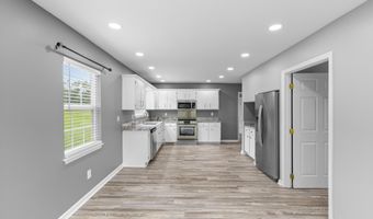 11134 London Ln, Apison, TN 37302