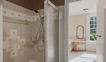 315 E College Ave, Ashburn, GA 31714