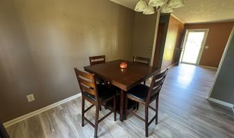 105 Able St, Big Sandy, TN 38221