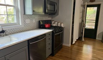 2807 Edgewood Dr, Altoona, PA 16602