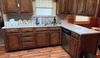 413 Church St, De Kalb, TX 75559