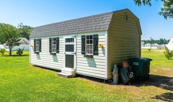 4306 Nine Iron Dr, Ayden, NC 28513