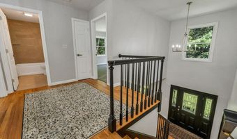 5 Sullivan Dr, Bow, NH 03304