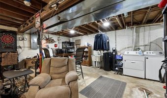 302 N Pratt St, Anamosa, IA 52220