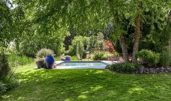 550 Crowson Rd, Ashland, OR 97520