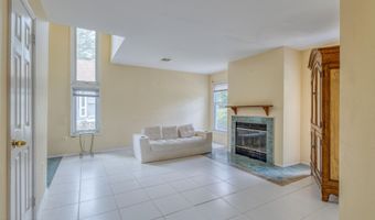 1 Central Ave 11, Atlantic Highlands, NJ 07716