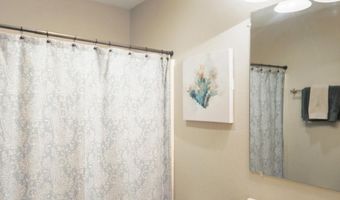1008 Jade Ct, Aberdeen, SD 57401