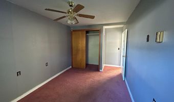 142 W South St, Ainsworth, NE 69210