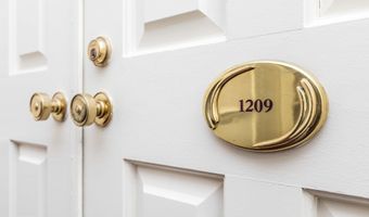 10 E LEE St 1209, Baltimore, MD 21202