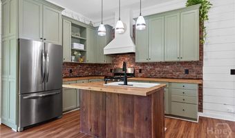 7170 Church St, Bartow, GA 30413