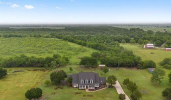 7501 Somerset Ln, Aubrey, TX 76227