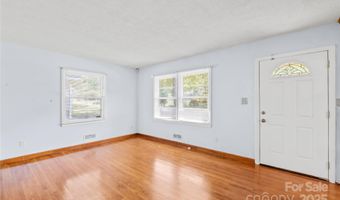 1955 Arnold Dr, Charlotte, NC 28205