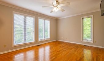 2119 Altamont Dr, Ashland, KY 41101