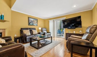15 Kennedy Ct, Middletown, NJ 07748
