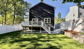 5 Day St, Billerica, MA 01821