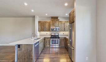 748 NE Vail Ln, Bend, OR 97701
