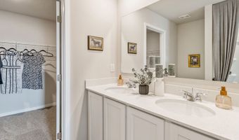 1004 33RD St SE, Altoona, IA 50009