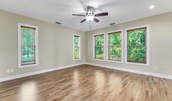 109 Bay Colony Way, Apalachicola, FL 32320