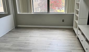 6641 WAKEFIELD Dr 204, Alexandria, VA 22307
