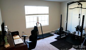 50 Parkwood Ct, Camden, SC 29020