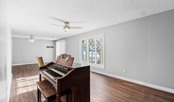 126 Deep Springs Dr, Bardstown, KY 40004