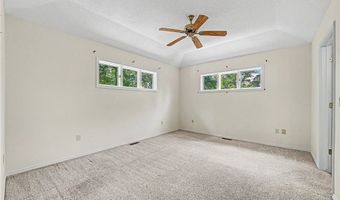 7 Congleton Ln, Bella Vista, AR 72714