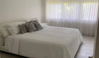 32 Camden Dr 2, Bal Harbour, FL 33154