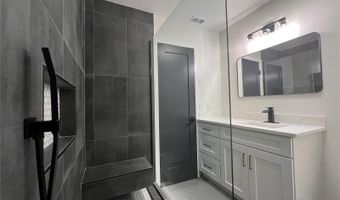3045 PLAZA TERRACE Dr, Orlando, FL 32803
