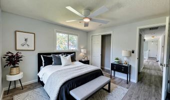 345 Souwanas Trl, Algonquin, IL 60102