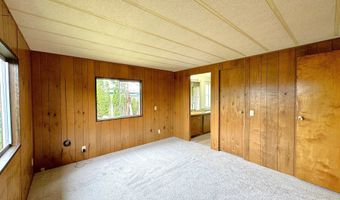 1029 FIFIELD St, Brookings, OR 97415
