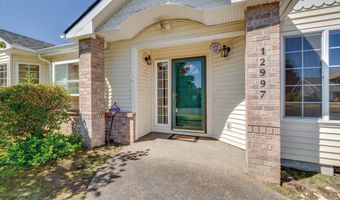 12997 SE LA CRESTA Dr, Milwaukie, OR 97222