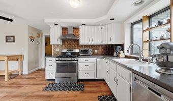 37 Fleetwood Ave, Bethel, CT 06801