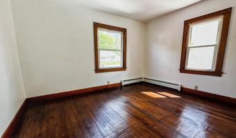 935 Gage St, Bennington, VT 05201