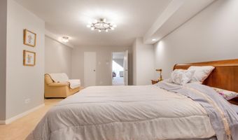 1200 N NASH St 232, Arlington, VA 22209