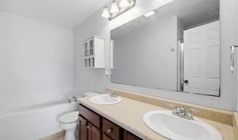 10182 Morning Light Dr, Avon, IN 46123